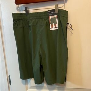 GAP Men's Olive Athletic Shorts